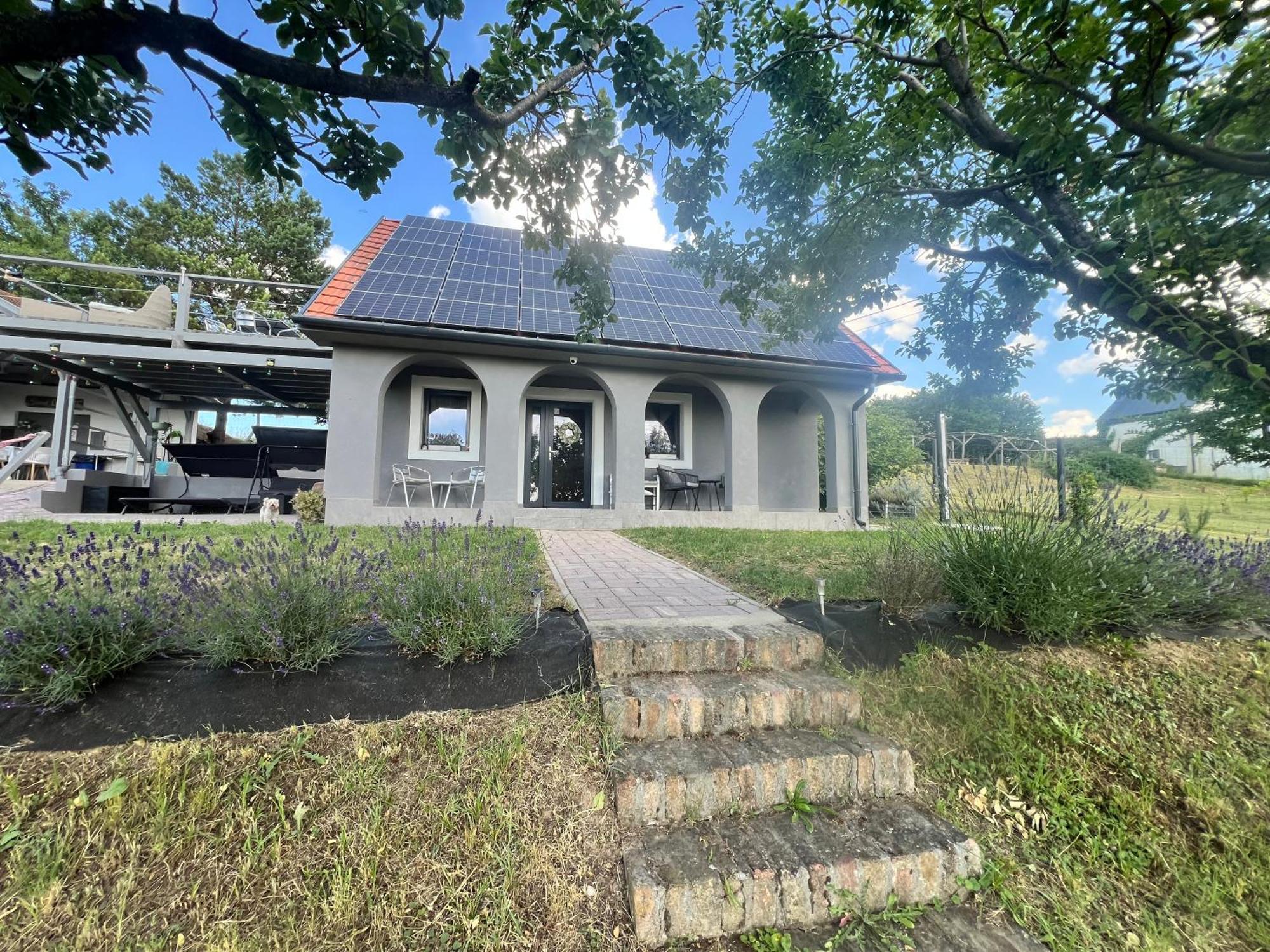 Voelgyhid Village Balaton Kőröshegy Esterno foto